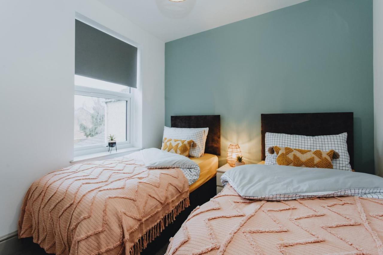 Townhouse House Ideal Contractors In Rugby Extérieur photo