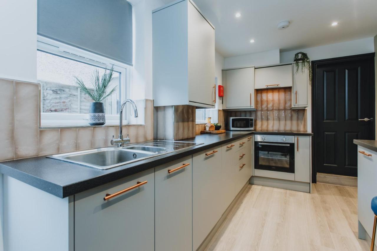 Townhouse House Ideal Contractors In Rugby Extérieur photo