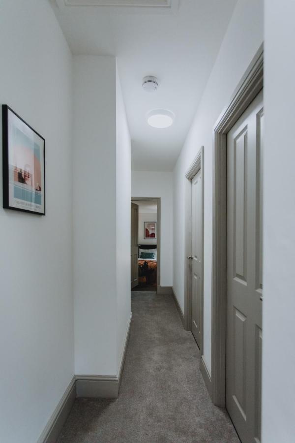Townhouse House Ideal Contractors In Rugby Extérieur photo