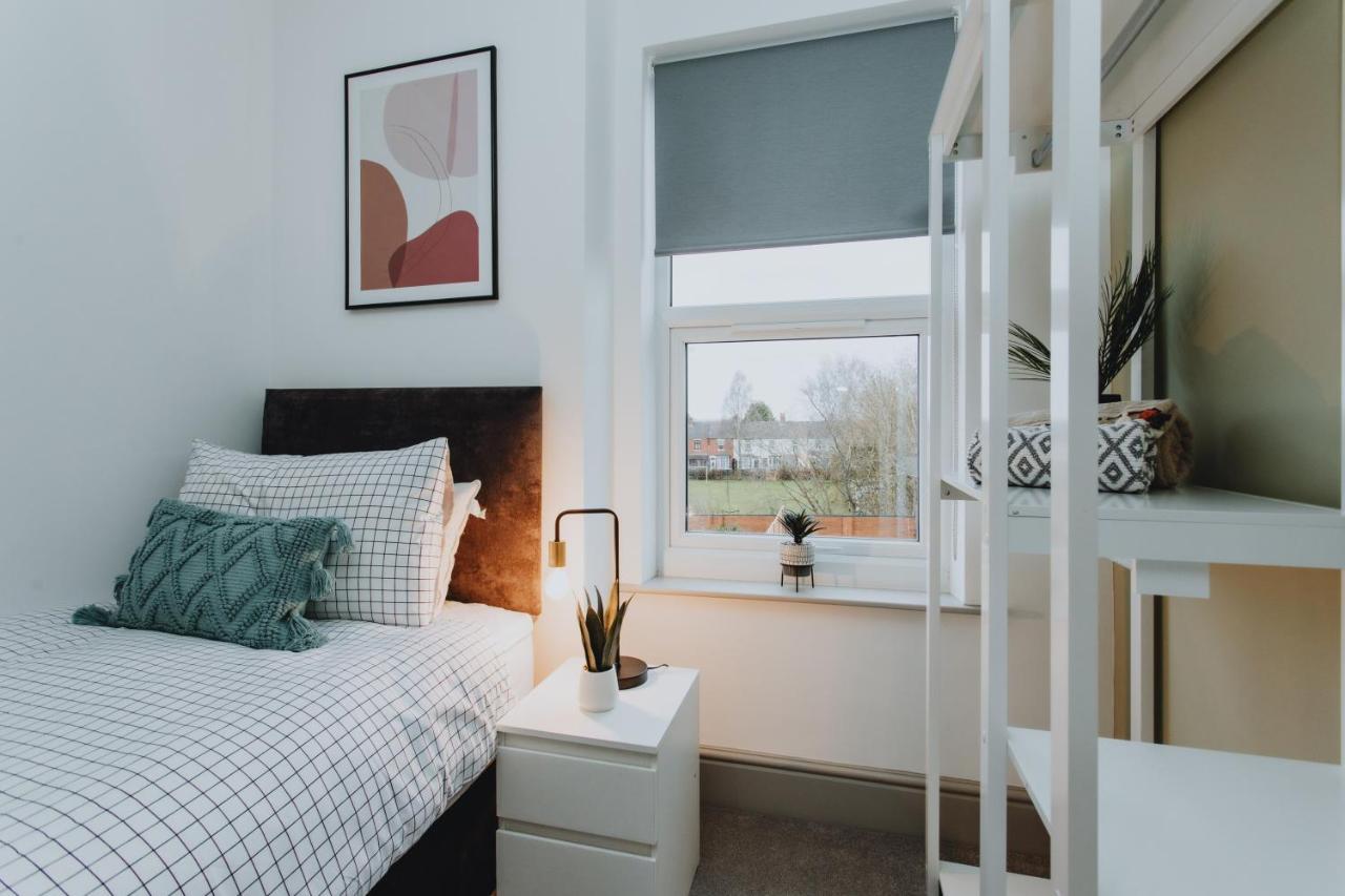 Townhouse House Ideal Contractors In Rugby Extérieur photo