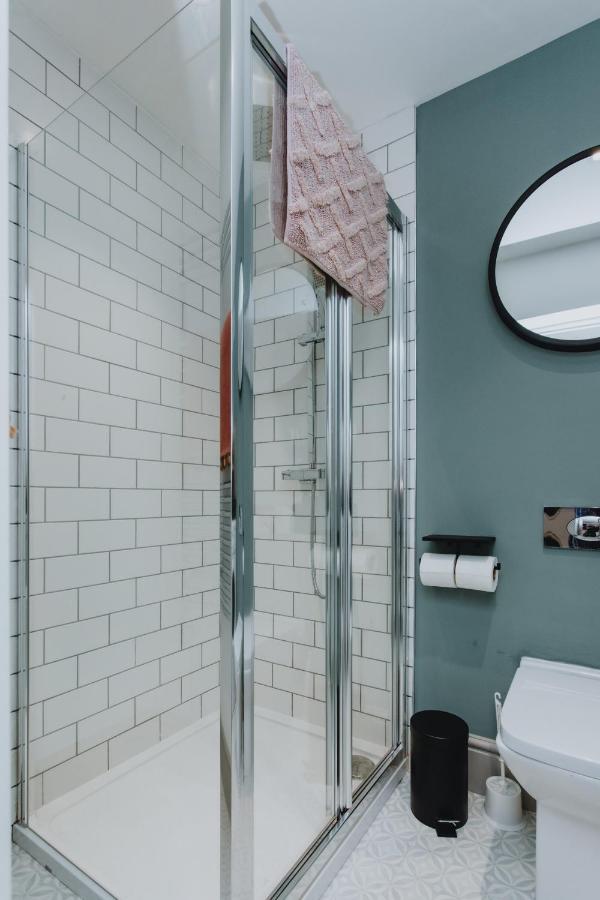 Townhouse House Ideal Contractors In Rugby Extérieur photo