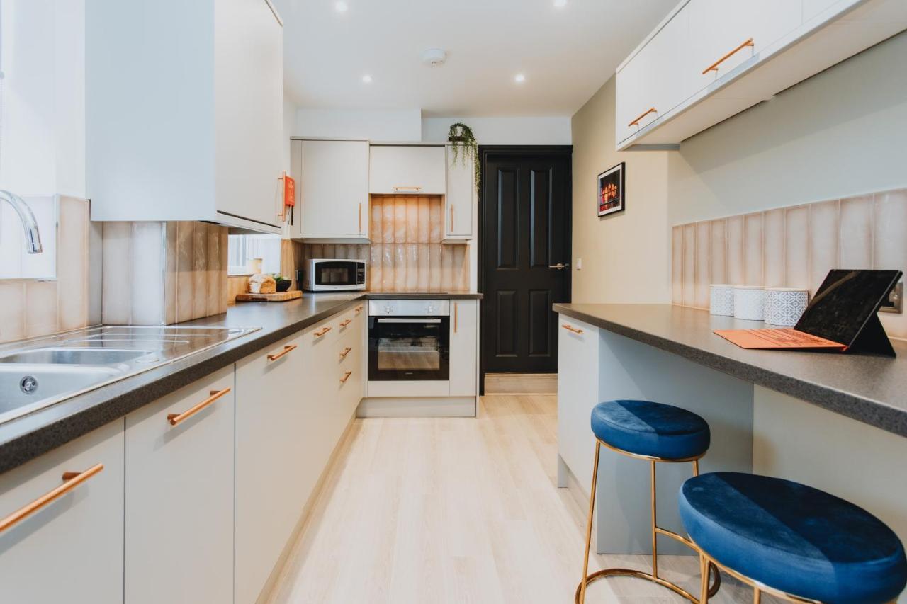 Townhouse House Ideal Contractors In Rugby Extérieur photo