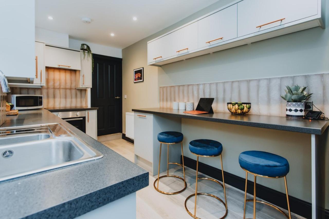 Townhouse House Ideal Contractors In Rugby Extérieur photo