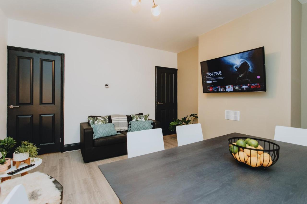 Townhouse House Ideal Contractors In Rugby Extérieur photo