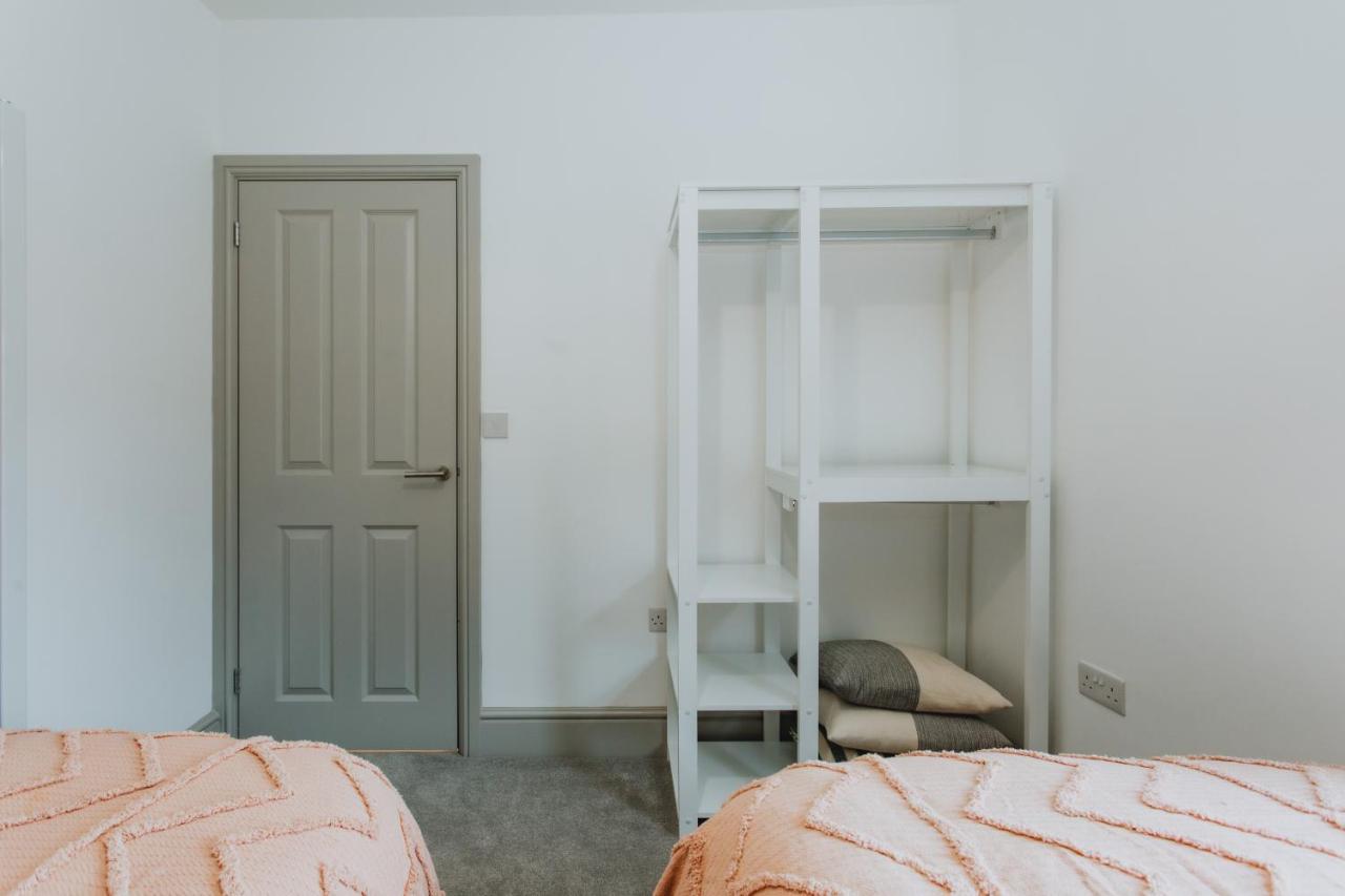 Townhouse House Ideal Contractors In Rugby Extérieur photo